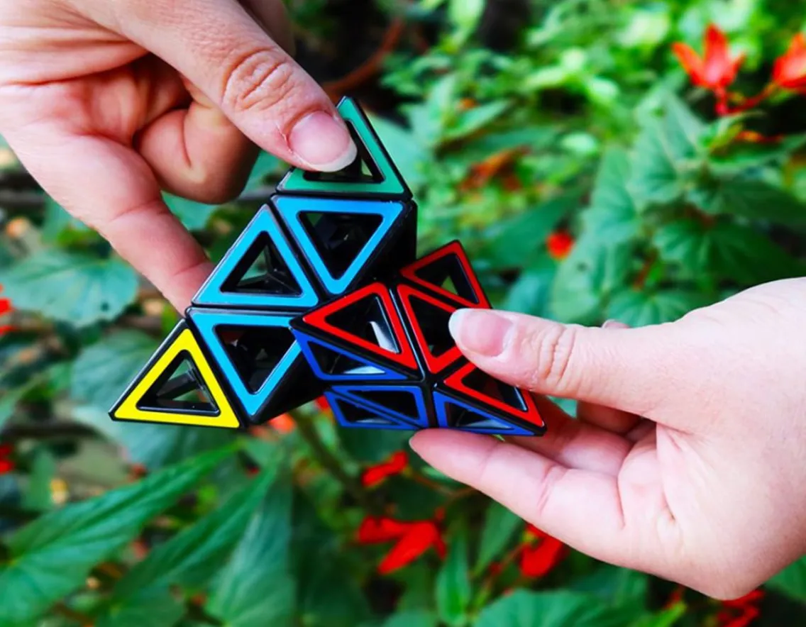 Puzzles|Age 14-Recent Toys Hollow Pyraminx - Can You Solve It?